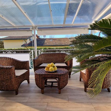 Tra Forte Dei Marmi E Marina Di Massa - Il Melograno Esterno foto